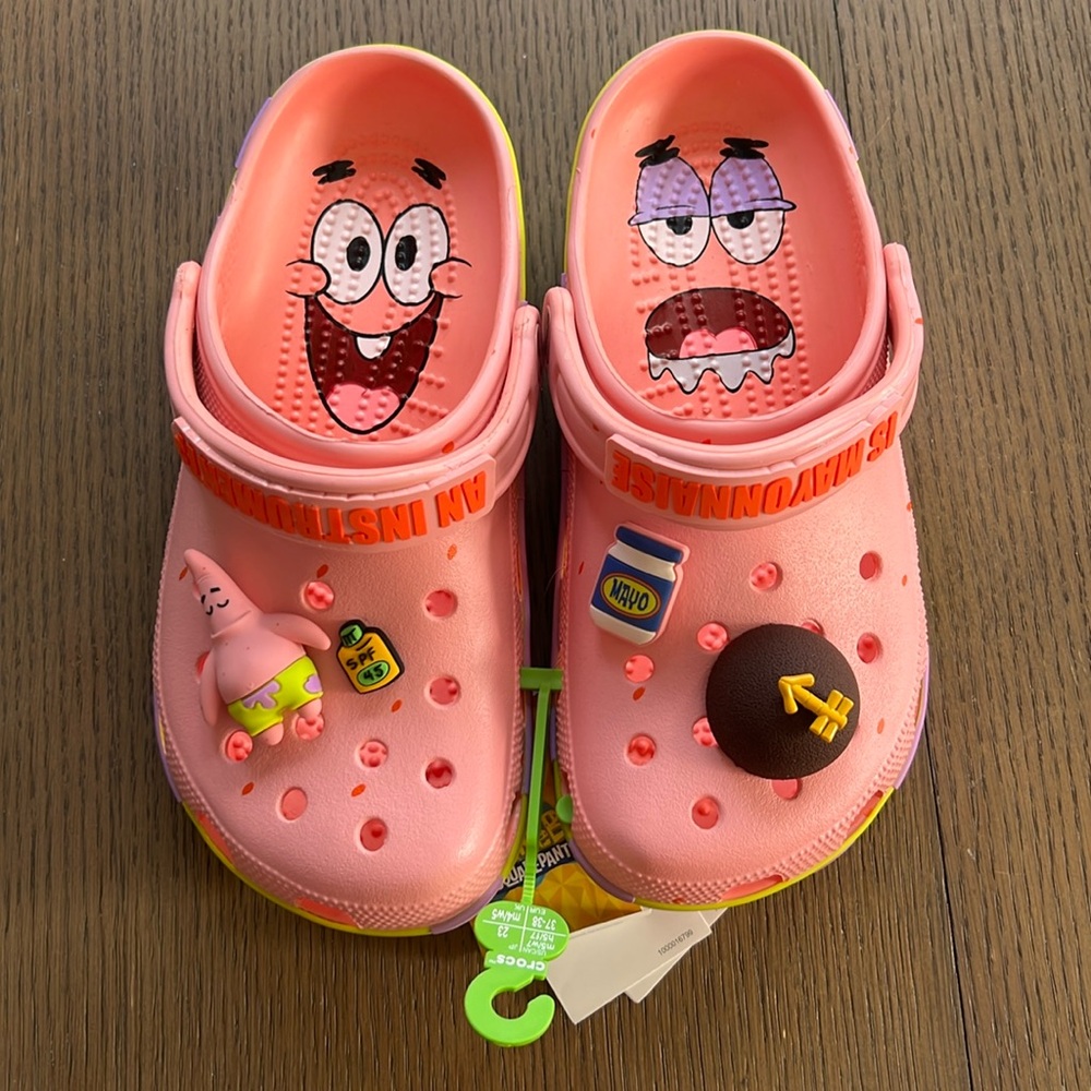 Crocs